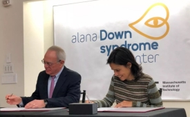 Mãe de criança com Down, empresária brasileira doa mais de US$ 28 milhões para pesquisas sobre a síndrome