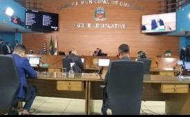 Por unanimidade, vereadores derrubam dois vetos do prefeito Ademário