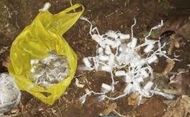 Mulher de 23 anos é presa por tráfico de drogas na Água Fria