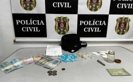 Polícia Civil prende mulher que traficava drogas em Cubatão