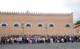 Unipar reúne 2.300 alunos da rede pública no Museu Catavento