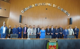 Em cerimônia de posse do Legislativo e do Executivo, Topete é eleito presidente da Câmara