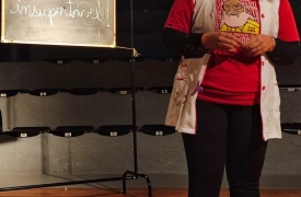 Espetáculo fala sobre a educação brasileira sob o olha de uma atriz-professora cubatense