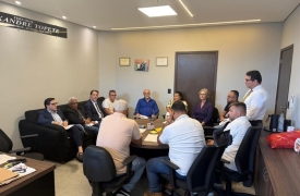 Fórum Social da Baixada Santista entrega Carta Compromisso nas Câmaras de Santos e Cubatão