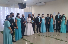 Hospital de Cubatão realiza sonho de paciente e promove casamento dentro da unidade 