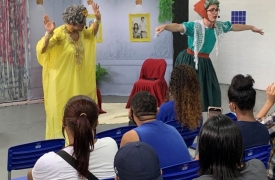  Com apresentações gratuitas em Cubatão, peça “As Loucura da Vó Grana” apresentou reflexão sobre uso do dinheiro