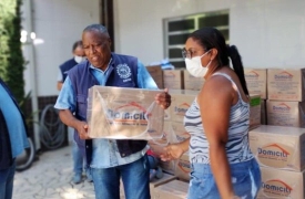 Sindicato dos Químicos doa cestas básicas aos mais necessitados na Baixada Santista