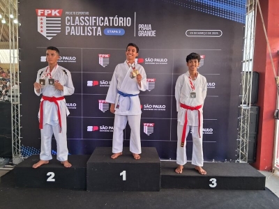 Caratecas da equipe LMK trazem excelentes resultados em etapa do paulista da modalidade