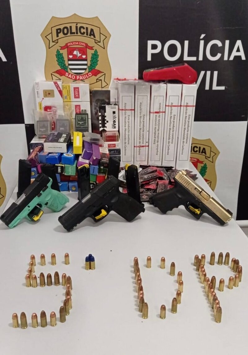 Polícia Civil apreende produtos contrabandeados em adega de Santos