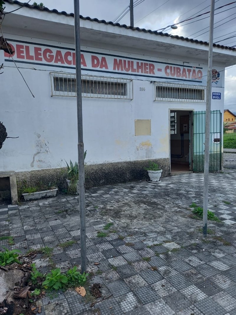 Em ato solidário, policiais da Delegacia da Mulher doam alimentos em meio a pandemia