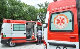 Caminhão danifica fiação de linha telefônica e Samu de Cubatão fica sem o telefone 192