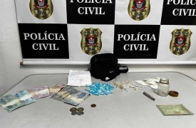 Polícia Civil prende mulher que traficava drogas em Cubatão