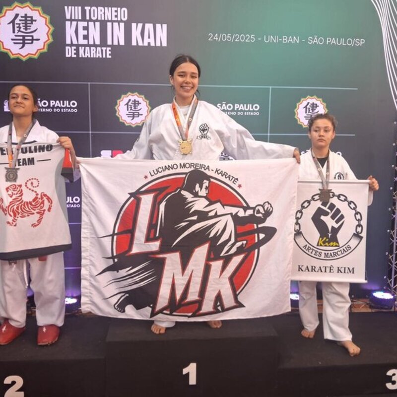 Caratecas de Cubatão conquistam medalhas em torneio na cidade de São Paulo/SP