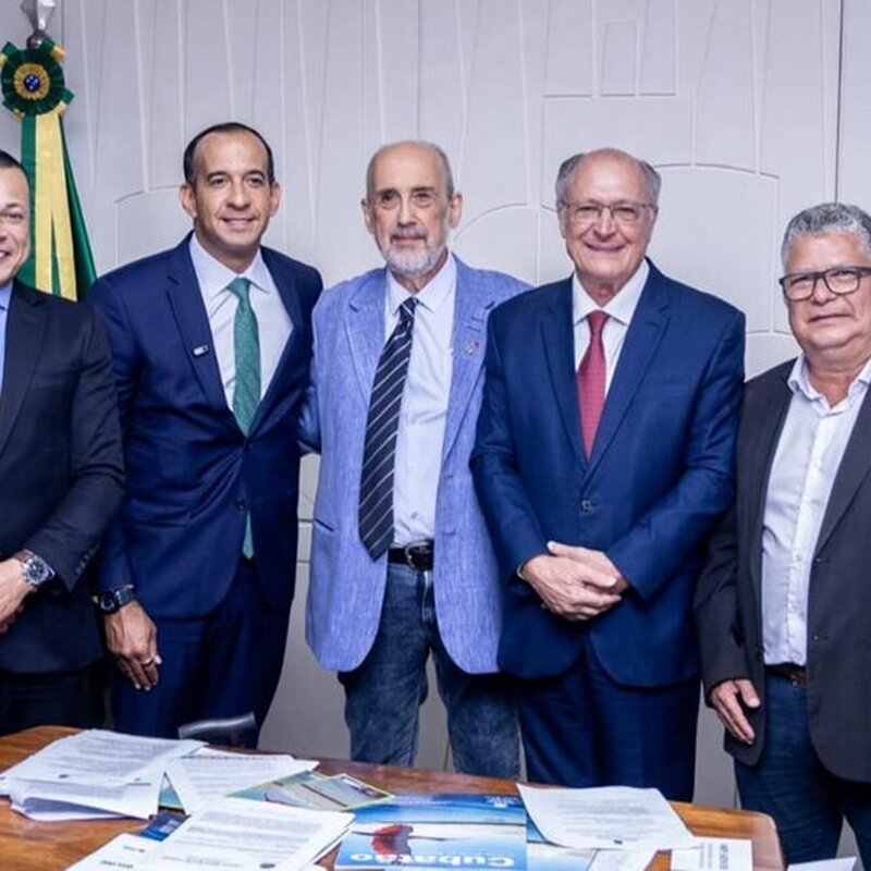 Alckmin anuncia R$ 2 bilhões para a indústria química: medida beneficia Polo de Cubatão