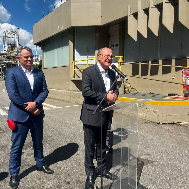 Neoindustrialização ganha força em Cubatão com visita de Alckmin