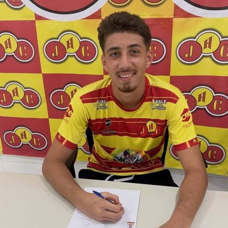 Ex-Corinthians, Sami Fares sai no BID e pode estrear pelo Jabaquara no Paulista Sub-17